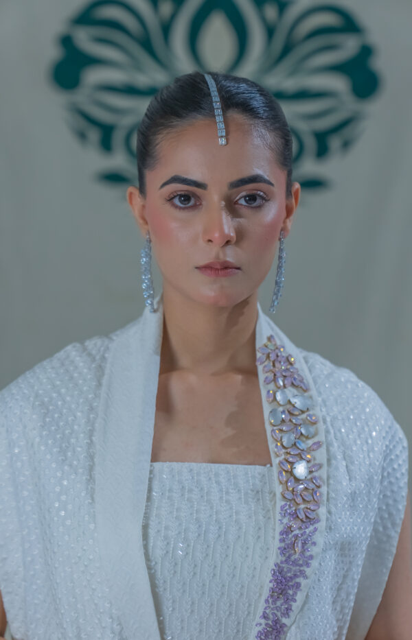 Luna - Image 4